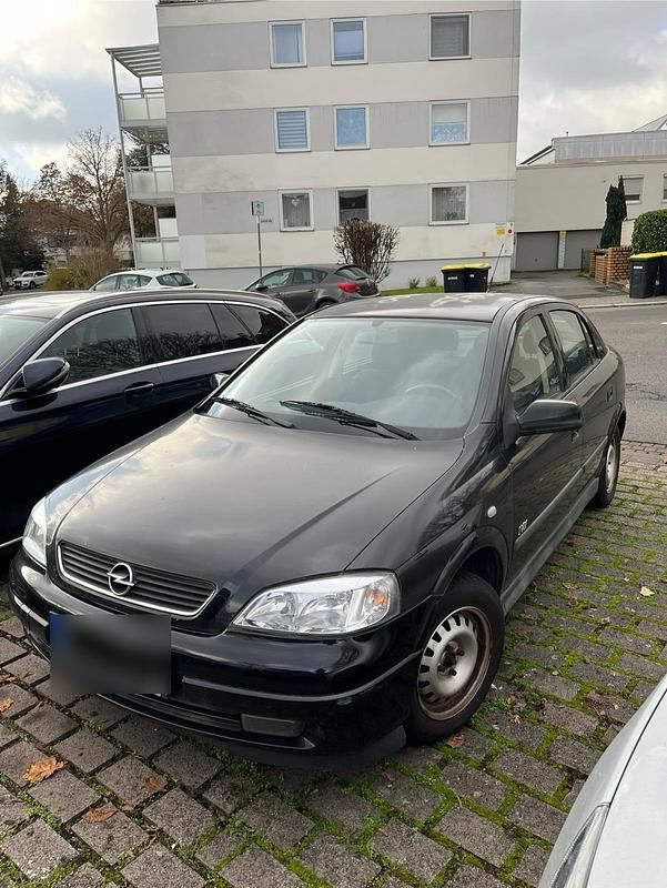 Schwarz Gebraucht 2003 Opel Astra Kombi | 800 € (Superpreis) - Bild 1/4