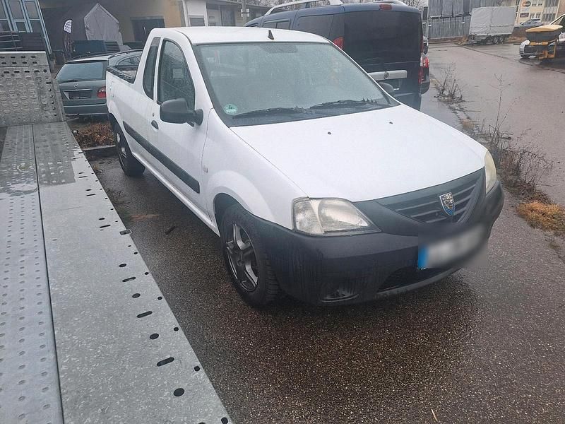 Gebraucht Dacia Logan Pick-Up 87 PS (63 kW) 2009 Weiß Pickup