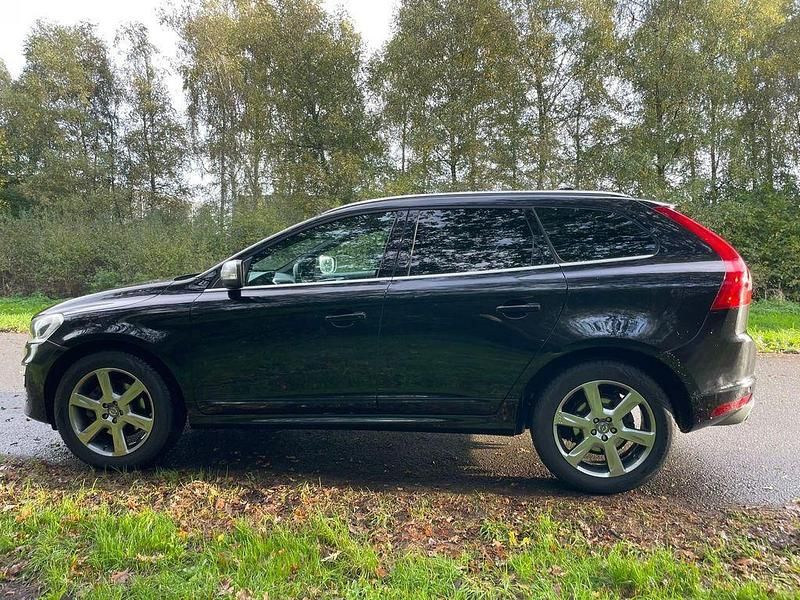 Gebraucht Volvo XC60 Summum 181 PS (133 kW) 2013 Schwarz SUV