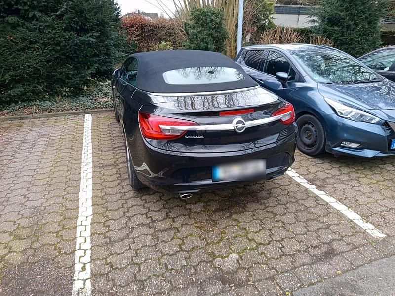 Gebraucht Opel Cascada Eco 140 PS (102 kW) 2014 Schwarz Cabrio