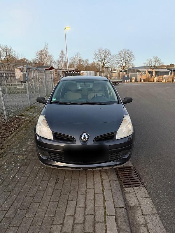 Gebraucht Renault Clio II 57 PS (41 kW) 2006 Grau Kleinwagen