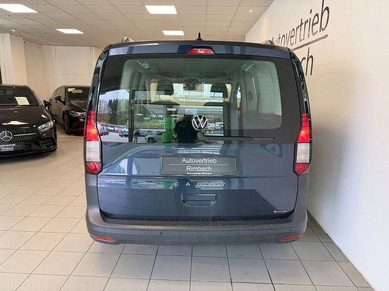 Gebraucht VW Caddy 122 PS (89 kW) 2022 Blau Van / Kleinbus
