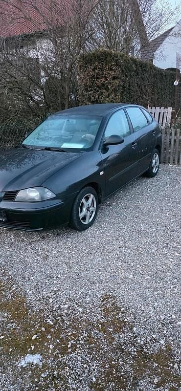Schwarz Gebraucht 2004 Seat Ibiza Kleinwagen | 299 € (Superpreis) - Bild 1/4