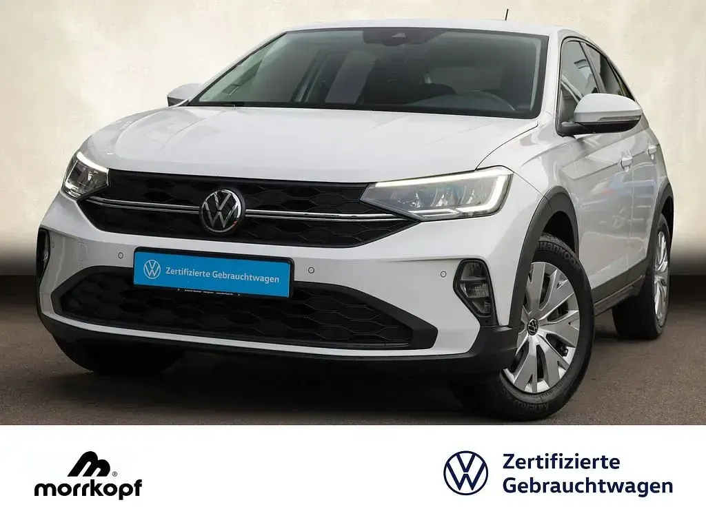 Gebraucht VW Taigo Basis 95 PS (69 kW) 2023 Weiß SUV