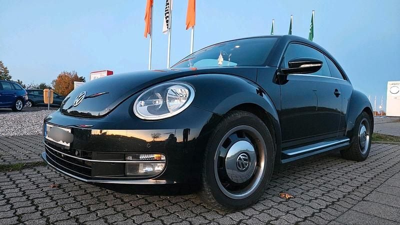 Schwarz Gebraucht 2014 VW Beetle Limousine | 7.200 € (Guter Preis) - Bild 1/4