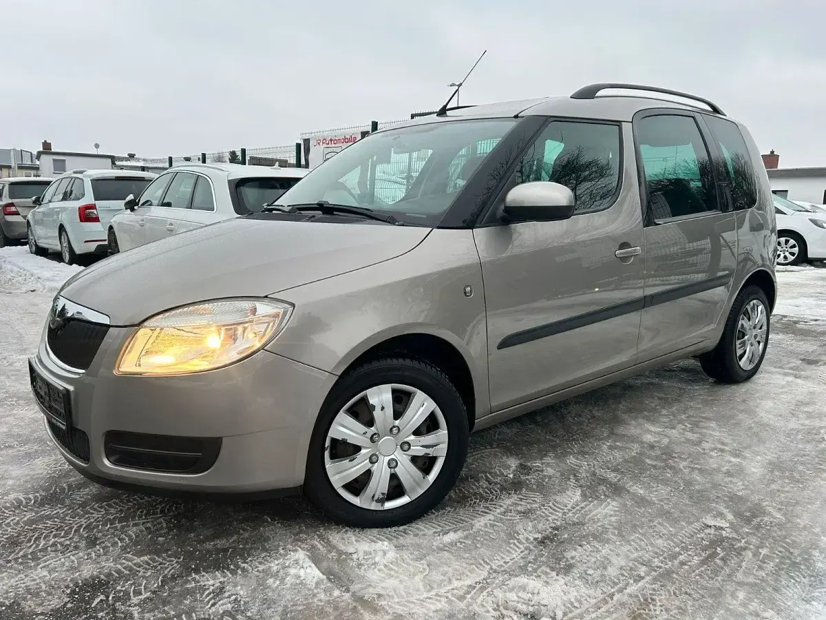Gebraucht Skoda Roomster Plus Edition 80 PS (58 kW) 2009 Beige Van / Kleinbus