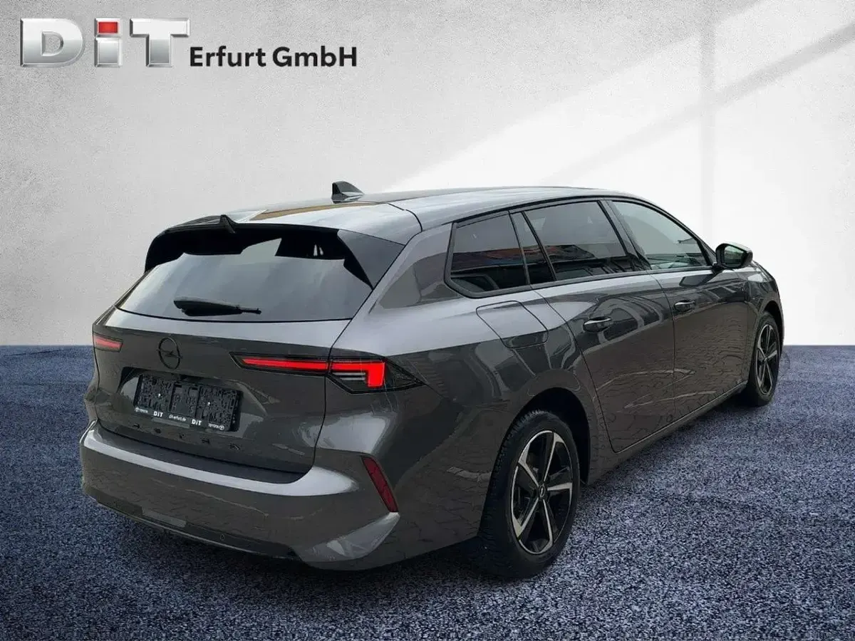 Brugt Opel Astra 131 HK (96 kW) 2024 Grå Hatchback