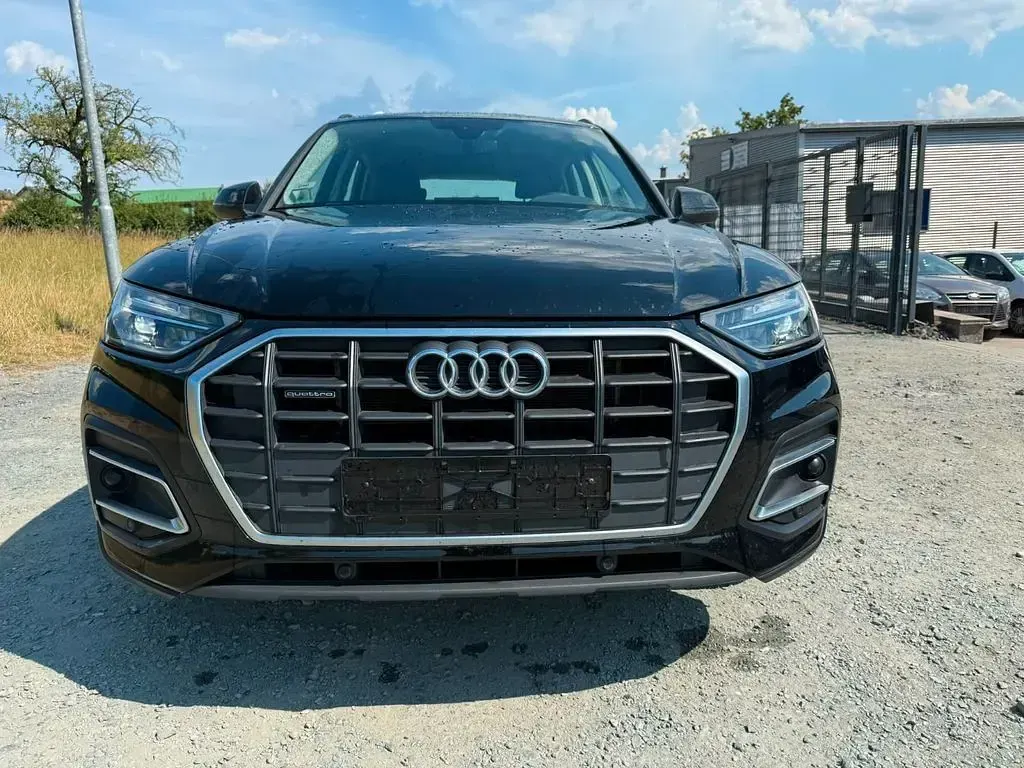 Gebraucht Audi Q5 Basis 265 PS (194 kW) 2021 Schwarz SUV