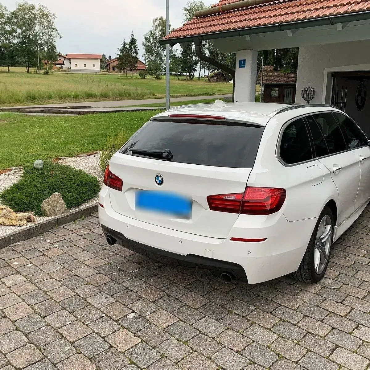 Gebraucht BMW 535 M Sport 313 PS (230 kW) 2016 Weiß Kombi