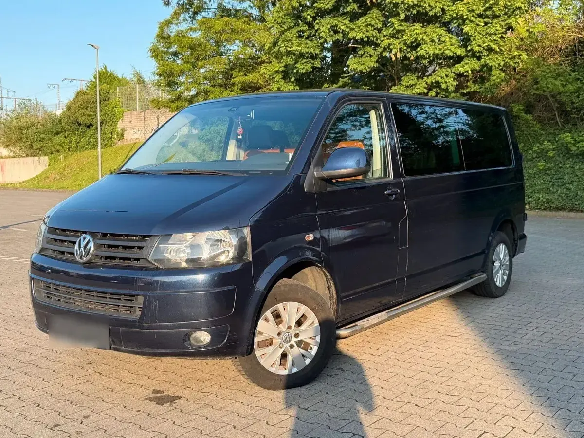Gebraucht VW Caravelle 116 PS (85 kW) 2015 Blau Van