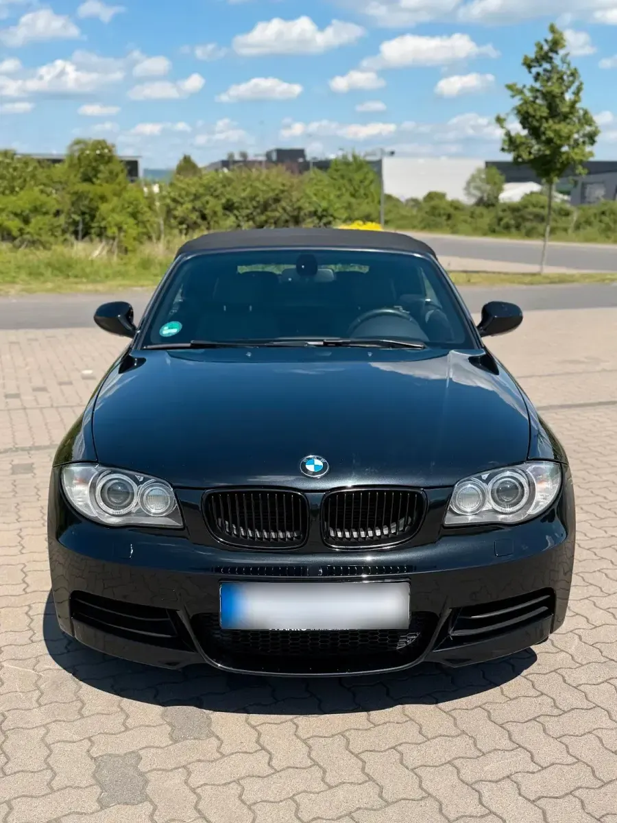 Gebraucht BMW 135 Cabriolet Advantage 306 PS (225 kW) 2009 Schwarz Cabrio