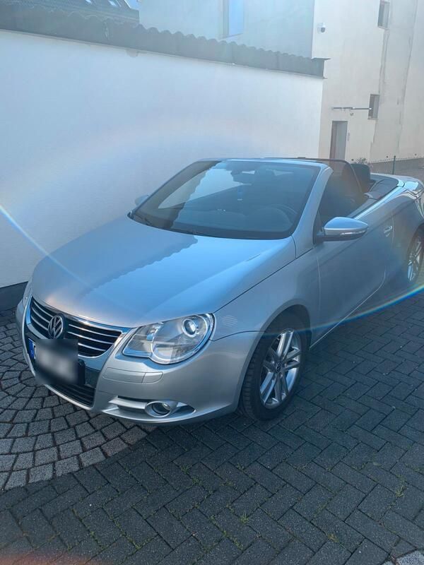 Silber Gebraucht 2010 VW Eos Cabrio | 10.500 € (Teuer) - Bild 1/4