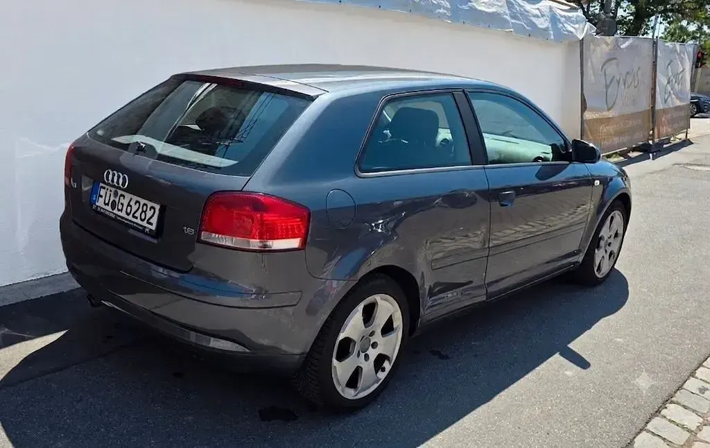 Gebraucht Audi A3 Sport 102 PS (75 kW) 2004 Kleinwagen
