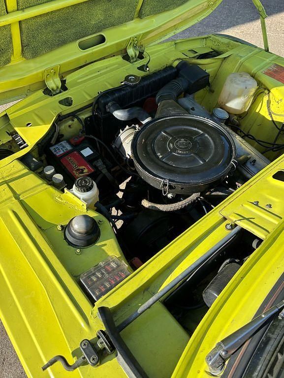 Gebraucht BMW 1802 90 PS (66 kW) 1974 Gelb Coupé