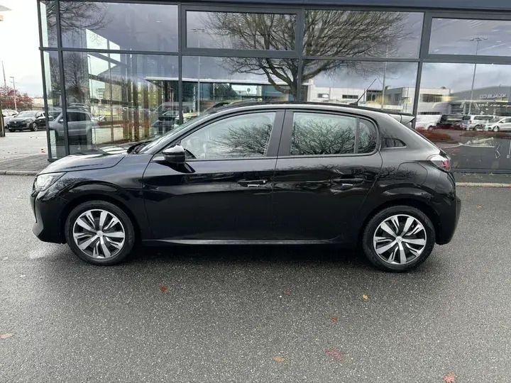 Schwarz Gebraucht 2020 Peugeot 208 Active Kleinwagen | 13.450 € (Teuer) - Bild 1/2