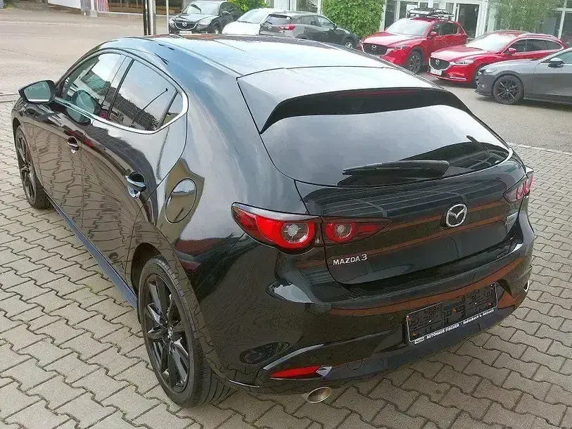 Gebraucht Mazda 3 Exclusive 186 PS (136 kW) 2023 Schwarz Limousine