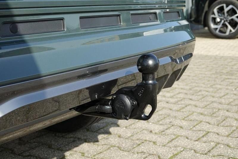 Neu Cupra Ateca 190 PS (139 kW) 2026 Green dark forest SUV