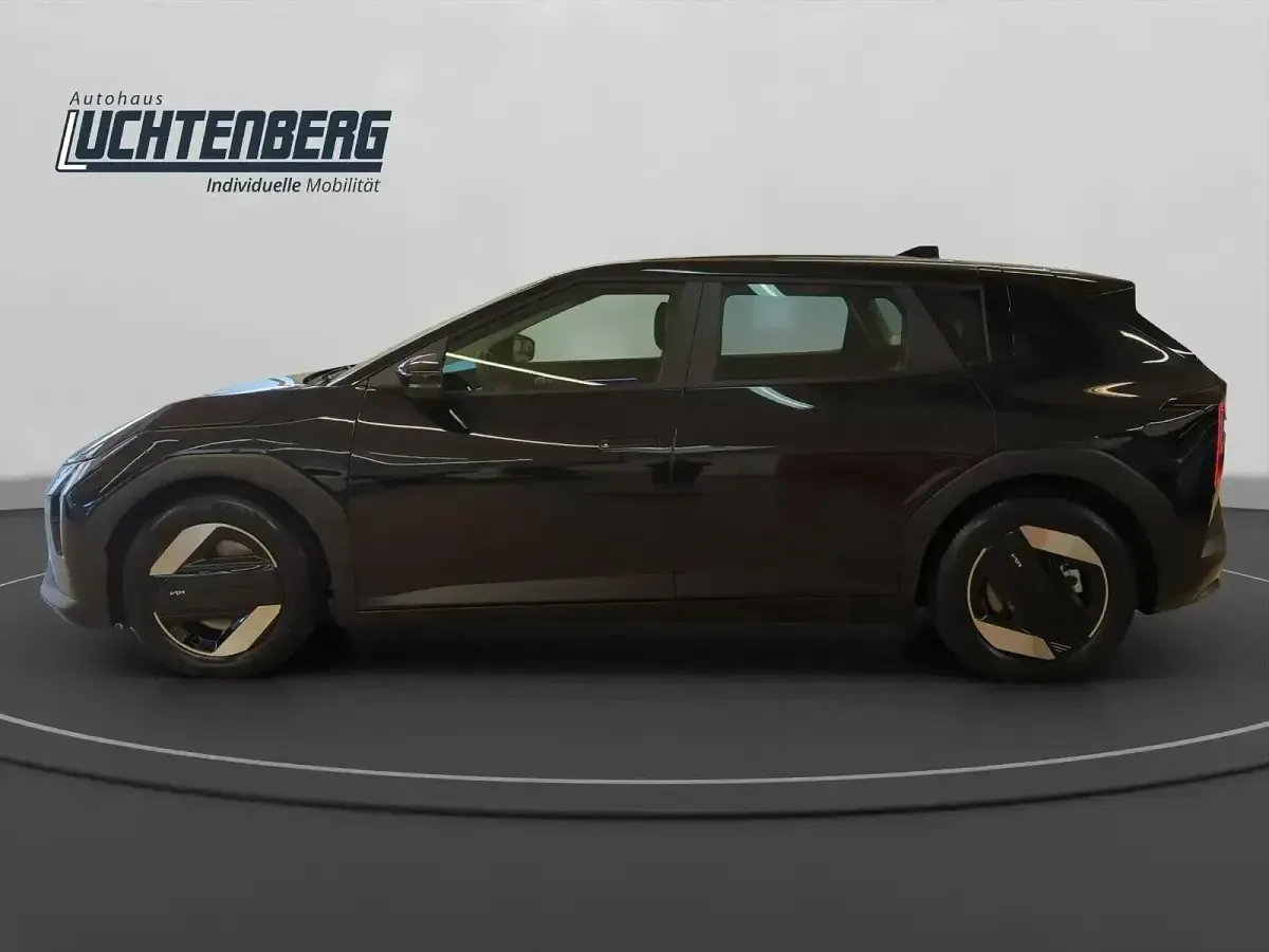 Neu Kia EV4 Earth 110 kW (150 PS) 2026 Schwarz Limousine
