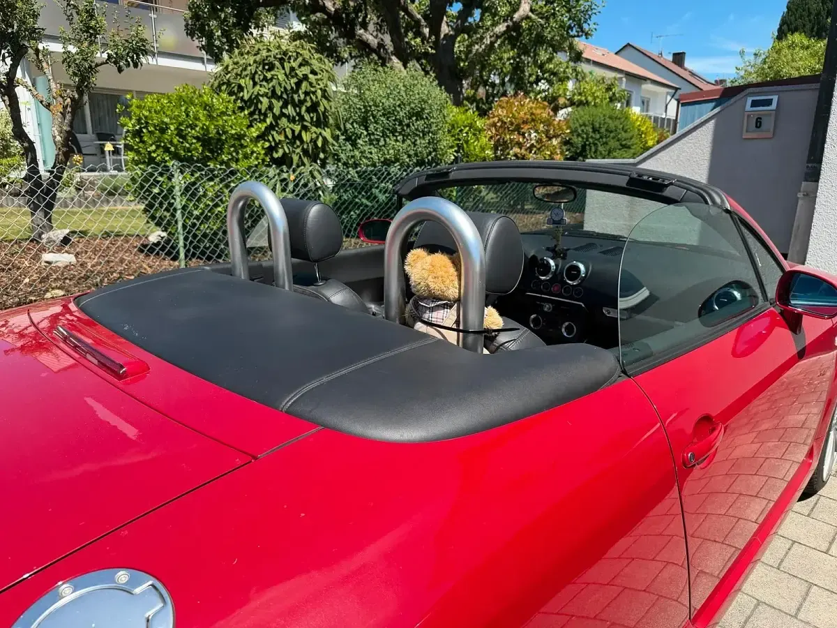 Gebraucht Audi TT Roadster 150 PS (110 kW) 2001 Rot Cabrio