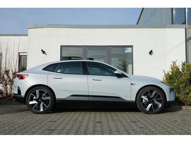 Neu Polestar 2 Pilot 200 kW (272 PS) 2025 Kleinwagen