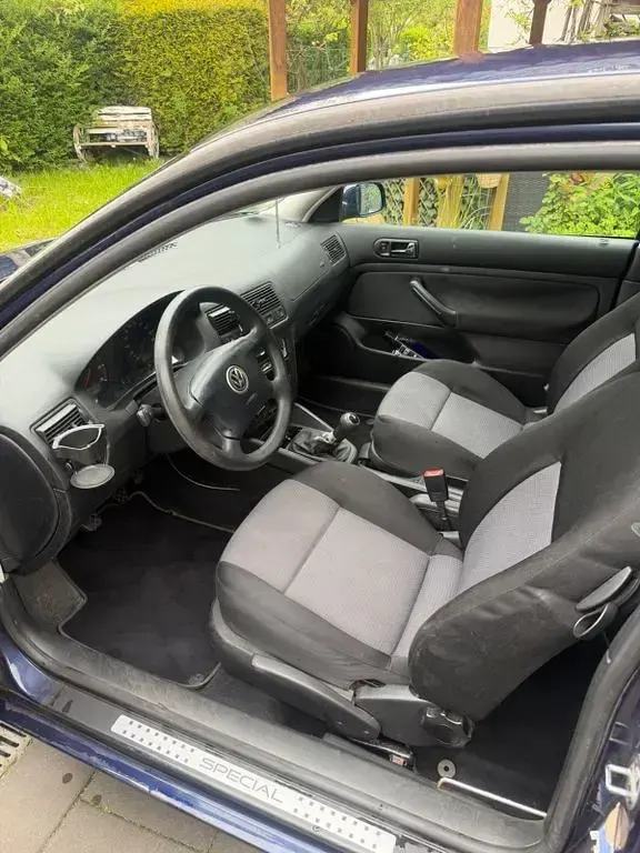 Gebraucht VW Golf IV Edition 75 PS (55 kW) 2002 Blau Limousine