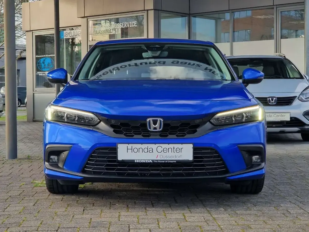 Gebraucht Honda Civic Advance 184 PS (135 kW) 2025 Premium crystal blue (blau) Limousine