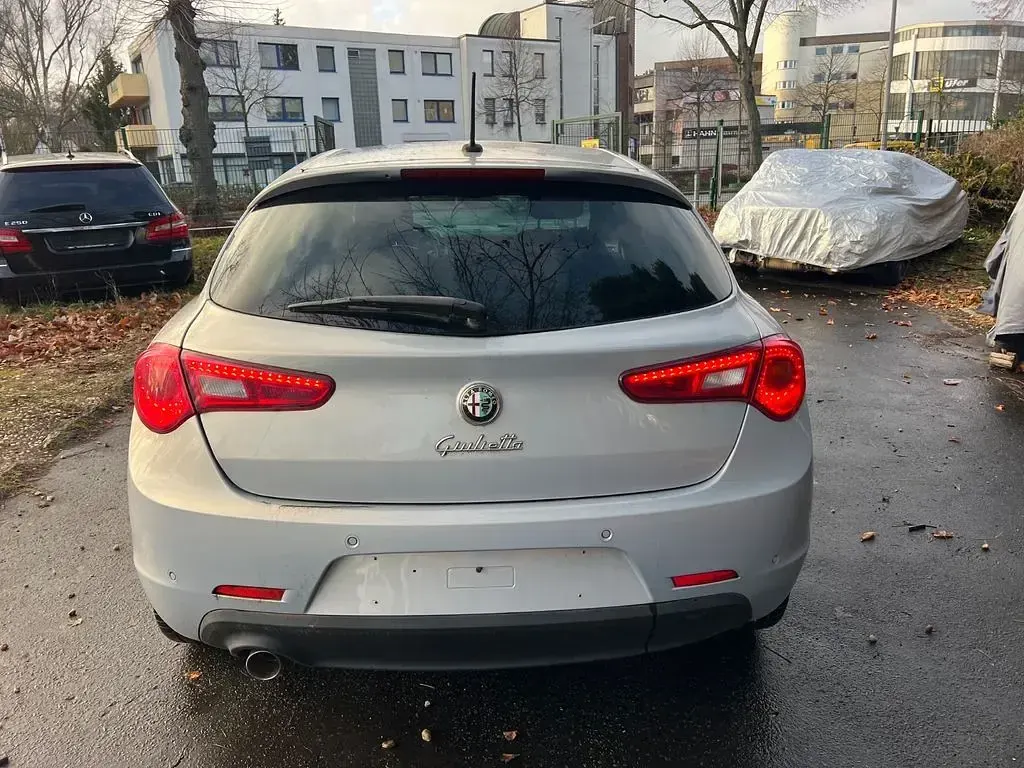 Gebraucht Alfa Romeo Giulietta Turismo 105 PS (77 kW) 2015 Kleinwagen