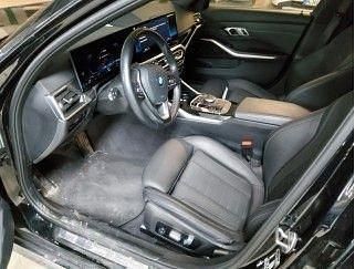 Gebraucht BMW 320 Performance 190 PS (139 kW) 2023 Schwarz Limousine