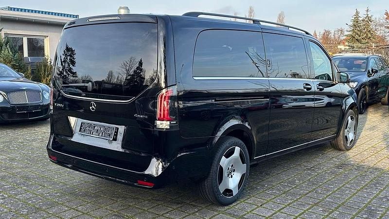 Neu Mercedes V250 Avantgarde 190 PS (139 kW) 2025 Obsidianschwarz Van / Kleinbus