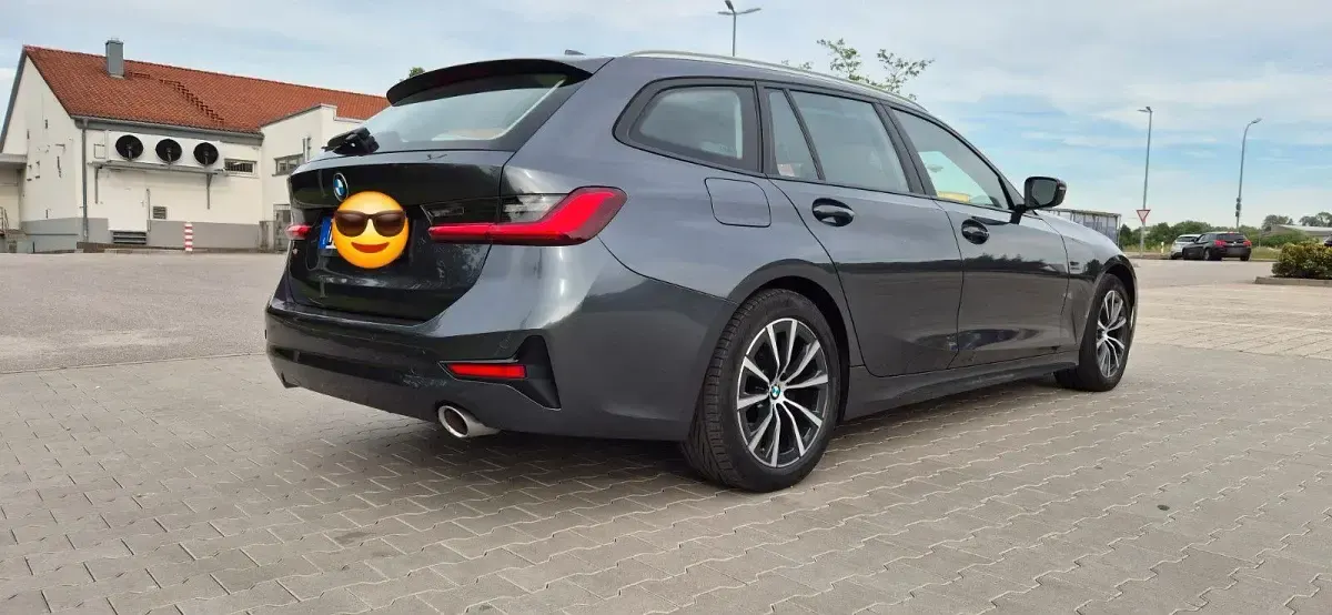 Gebraucht BMW 320 Advantage 190 PS (139 kW) 2020 Schwarz Kombi