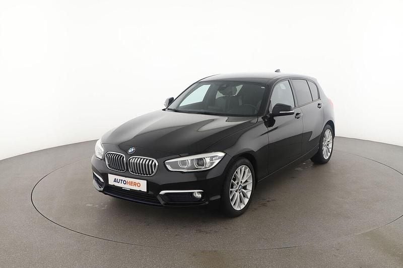 Schwarz Gebraucht 2016 BMW 118 Urban Line Kleinwagen | 13.220 € (Fairer Preis) - Bild 1/3