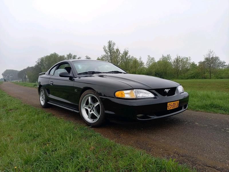 Gebraucht Ford Mustang GT 225 PS (165 kW) 1994 Schwarz Coupé