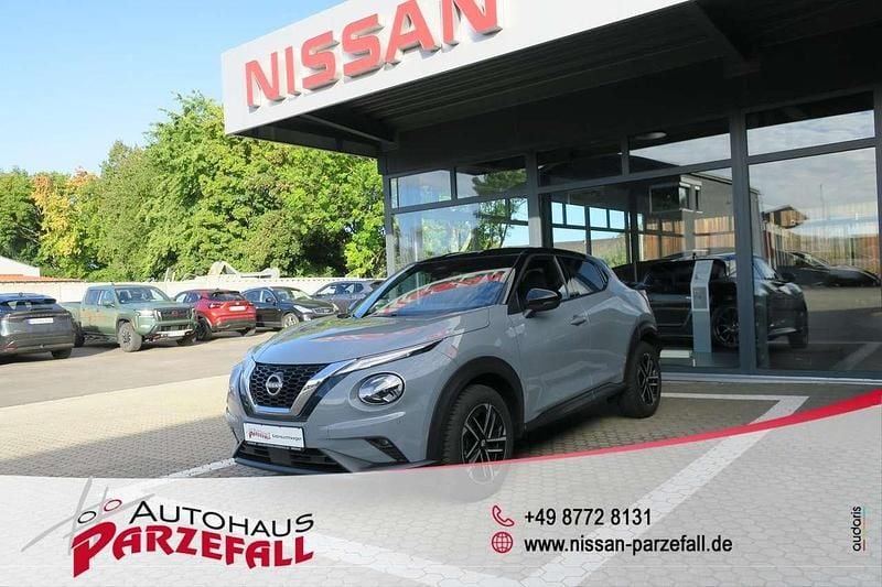 Ceramic grey Gebraucht 2025 Nissan Juke N-Connecta SUV | 21.780 € (Fairer Preis) - Bild 1/4