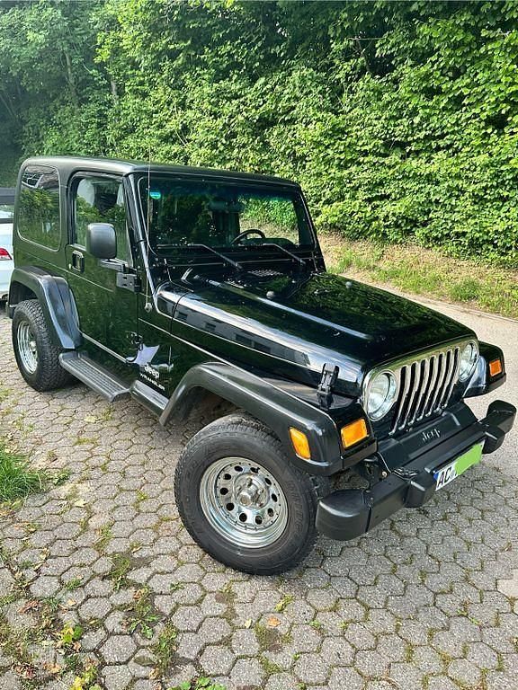 Schwarz Gebraucht 2004 Jeep Wrangler Sport SUV | 21.000 € (Fairer Preis) - Bild 1/4
