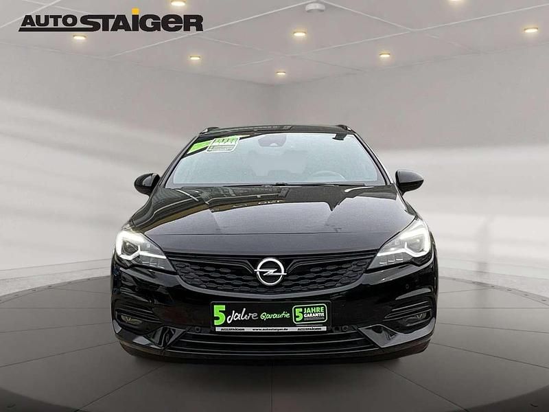 Gebraucht Opel Astra Ultimate 131 PS (96 kW) 2022 Saphirschwarz mineraleffekt Kombi