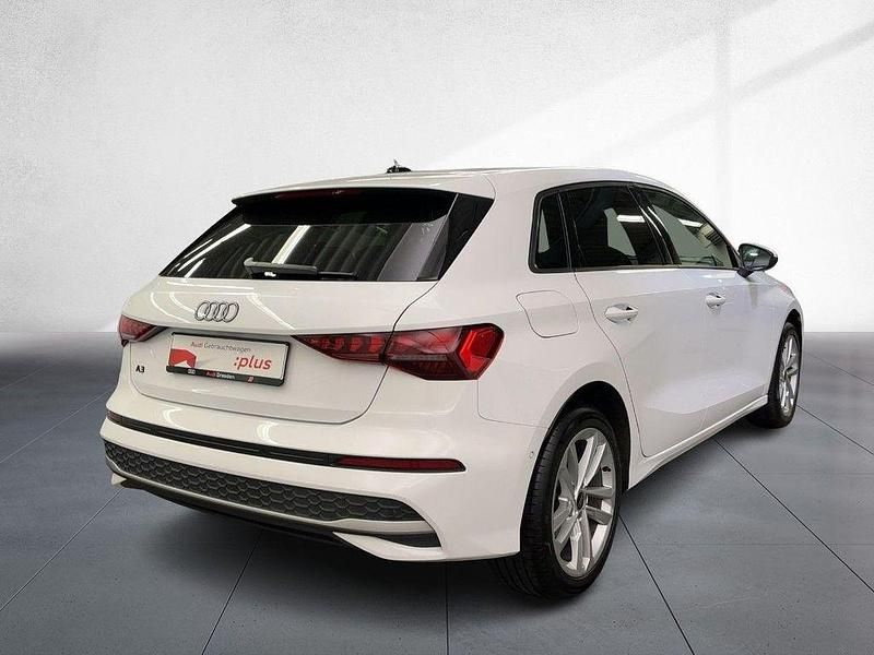 Gebraucht Audi A3 Advanced Plus 116 PS (85 kW) 2024 Arkonaweiß Limousine