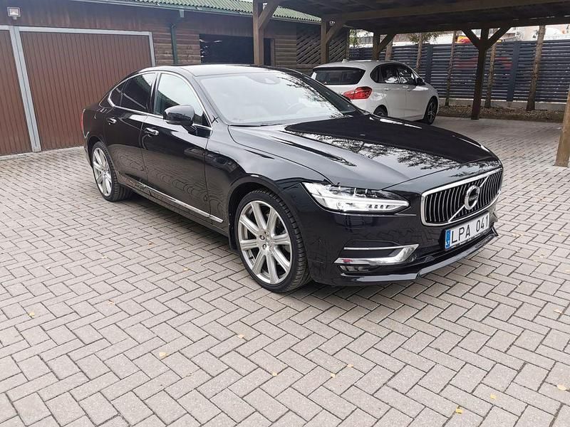 Schwarz Gebraucht 2017 Volvo S90 Inscription Limousine | 23.000 € (Fairer Preis) - Bild 1/4