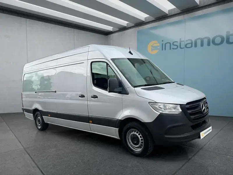 Używany Mercedes Sprinter 143 KM (105 kW) 2020 Andere Van