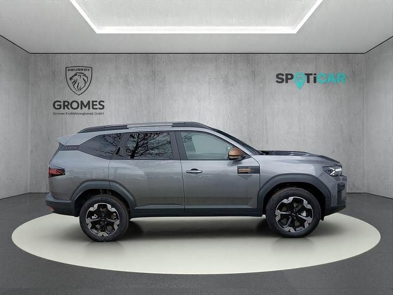 Neu Dacia Bigster Extreme 156 PS (114 kW) 2025 Grau SUV