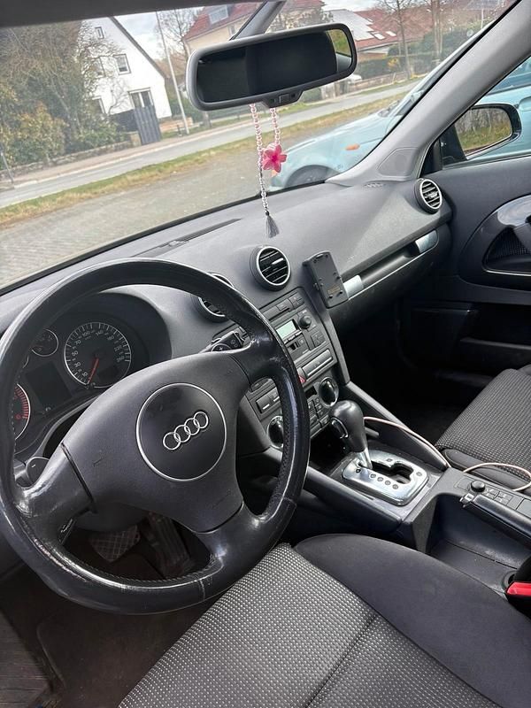 Gebraucht Audi A3 140 PS (102 kW) 2004 Schwarz Kleinwagen