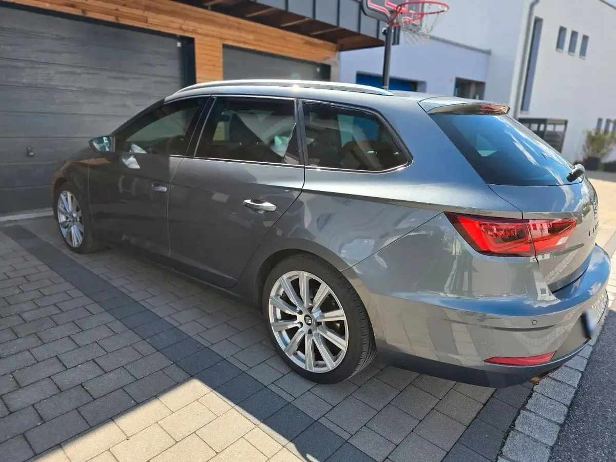 Second-hand Seat Leon ST FR 179 CP (131 kW) 2017 Gri Break