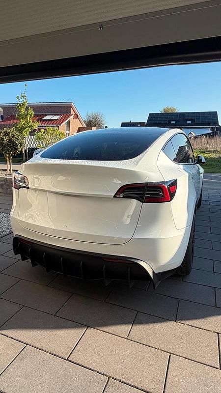 Gebraucht Tesla Model Y 378 kW (514 PS) 2023 Weiß SUV