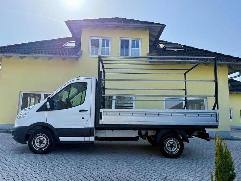 Gebraucht Ford Transit 101 PS (74 kW) 2016 Weiß Van / Kleinbus