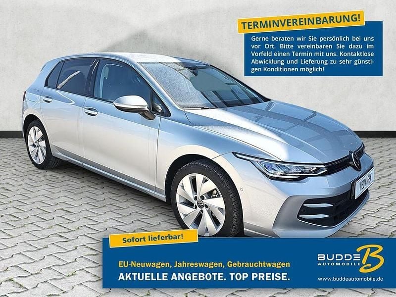 Oyster silver metallic Neu 2024 VW Golf VIII Limousine | 29.780 € (Superpreis) - Bild 1/4
