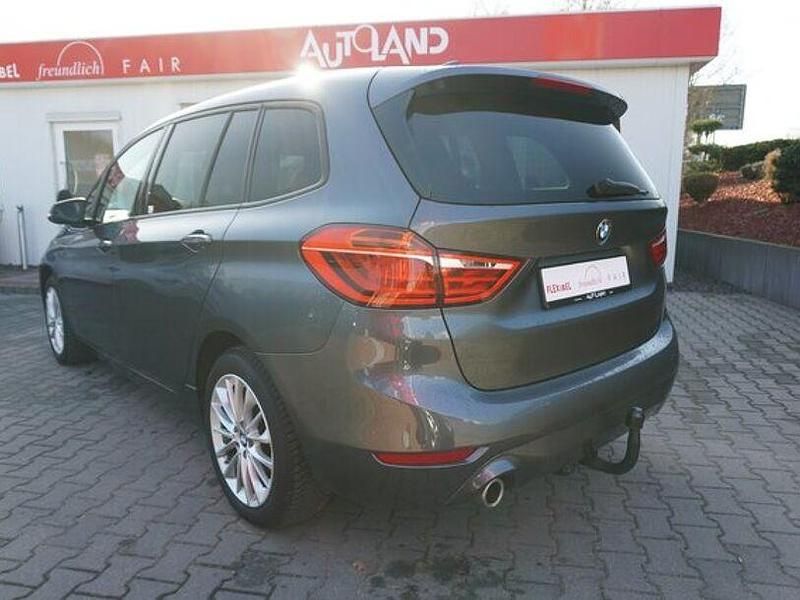 Gebraucht BMW 216 Advantage 109 PS (80 kW) 2021 Grau Van / Kleinbus