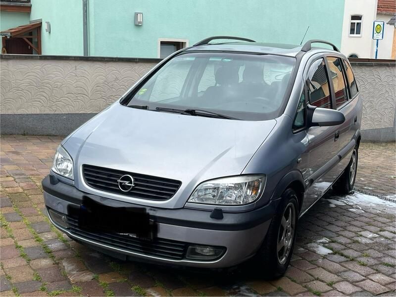 Silber Gebraucht 2002 Opel Zafira Van / Kleinbus | 900 € (Superpreis) - Bild 1/4