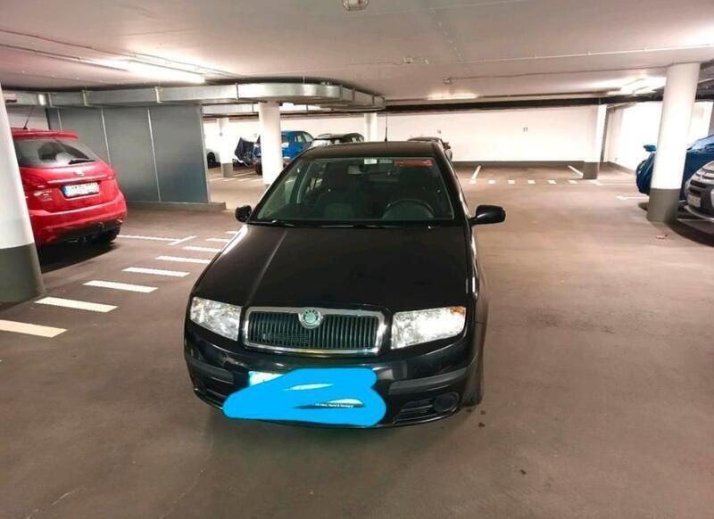 Schwarz Gebraucht 2006 Skoda Fabia Kleinwagen | 2.000 € (Etwas zu teuer) - Bild 1/4