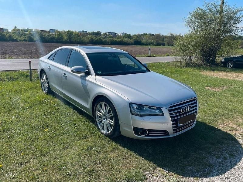 Gebraucht Audi A8 Ambiente 351 PS (258 kW) 2010 Silber Limousine