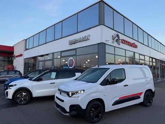 Weiß (weiß) Neu 2026 Citroën Berlingo XTR Van / Kleinbus | 28.387 € (Teuer) - Bild 1/4