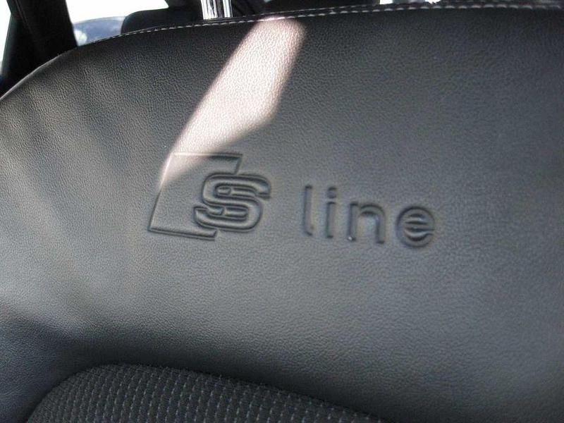 Gebraucht Audi A4 S-Line 150 PS (110 kW) 2014 Schwarz Kombi